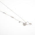 Collar plateado con dije de corazón con cristales