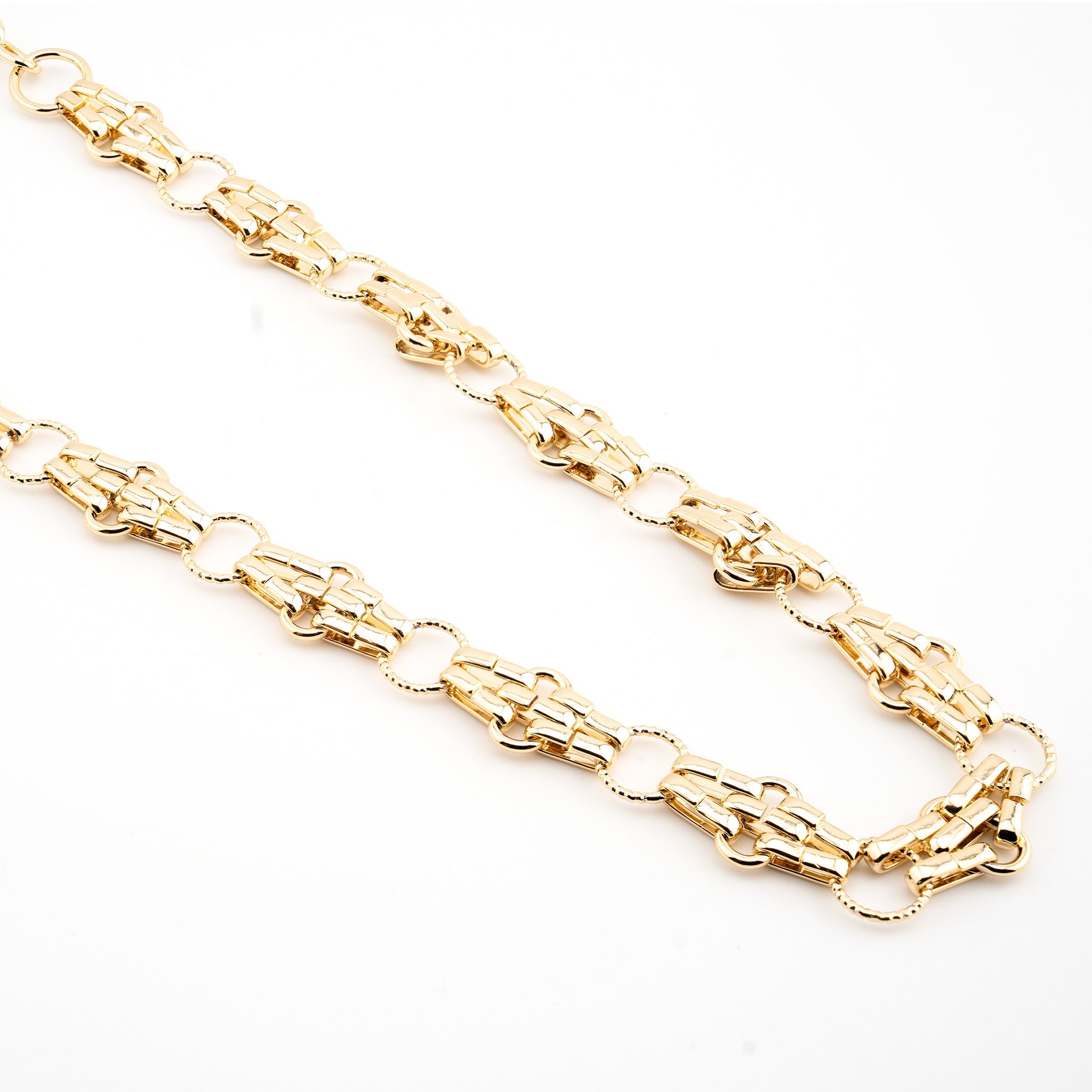 Collar dorado