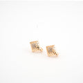 Huggies rose gold (oro rosa) en forma de rombo con cristales